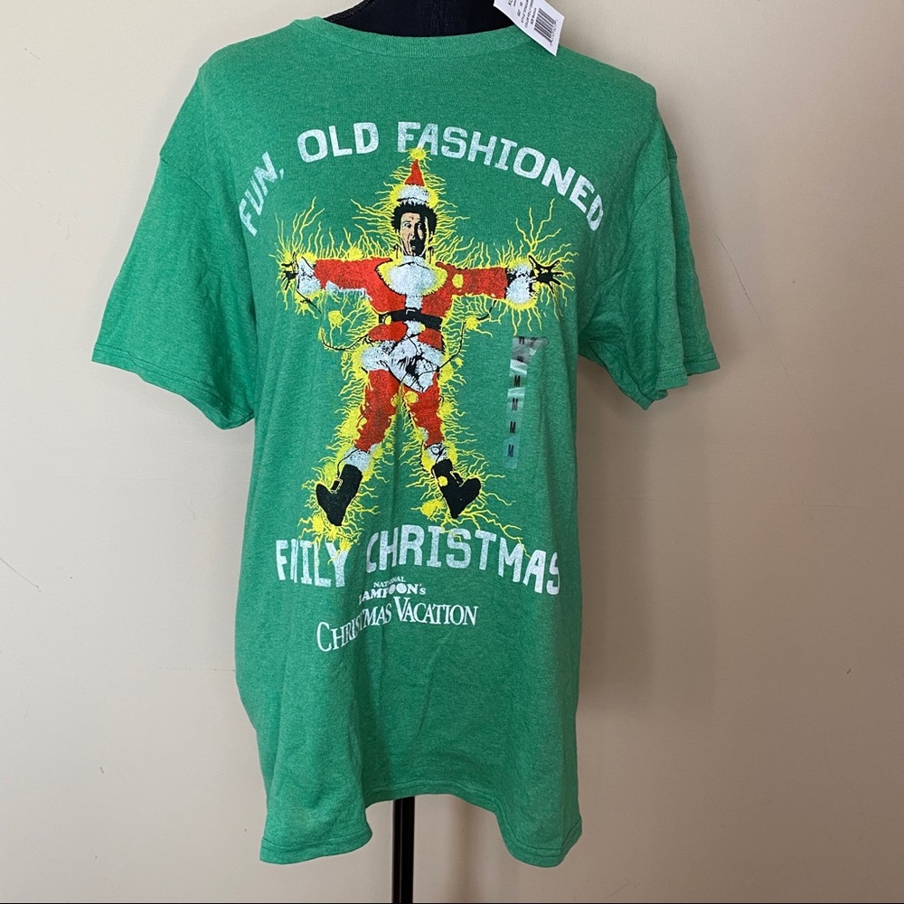 2/$20 Size M | National Lampoons Christmas TShirt - Picture 11 of 14